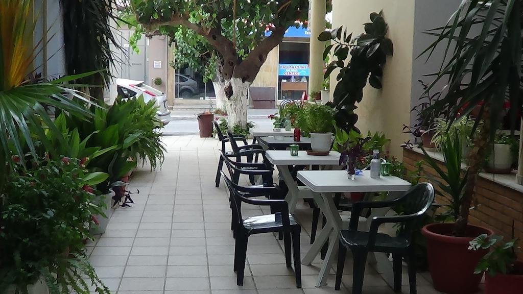 Mouroukis Rooms Loutra Edipsou  Exterior photo